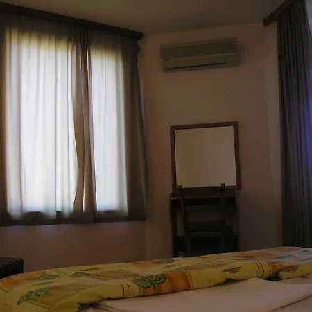 Family Hotel Sunarita 2* Primorsko